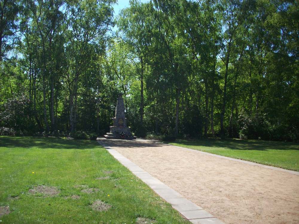 Памятник советским воинам в Висмаре